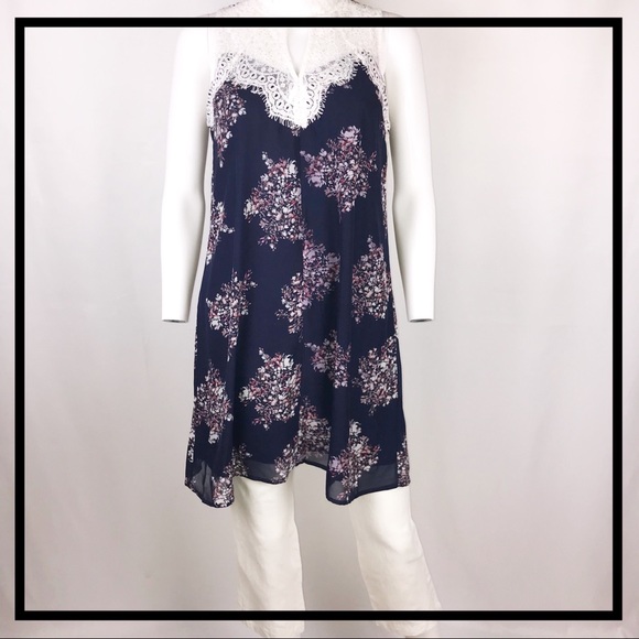 SEQUIN HEARTS Navy Blue Floral Tunic Size Med - Picture 5 of 8